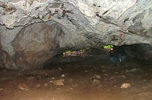 Zvârlușul Corbeștilor Cave, Sighiștel , Photo: Vasile Coancă