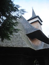 Wooden church Joseni, Sârbi , Photo: WR