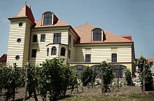 Simén udvarház, Kelementelke , Fotó: Petry Estate Winery