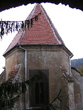 Evangelical fortified church, Valchid , Photo: Bogdan Bălăban