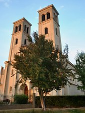 Katolikus templom, Kaplony , Fotó: WR