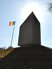 Monument, Treznea , Photo: WR